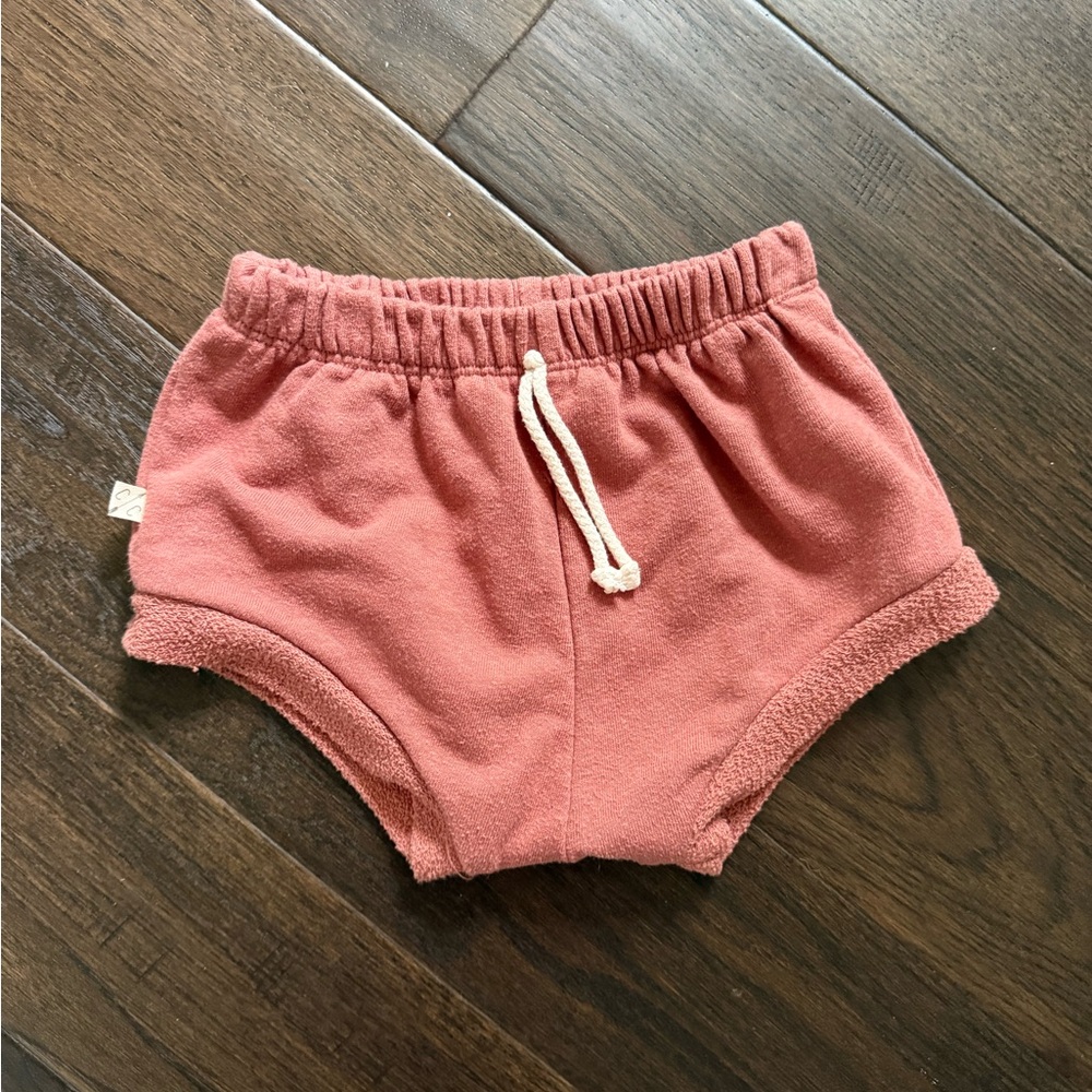 Childhoods shorties 6/7 EUC